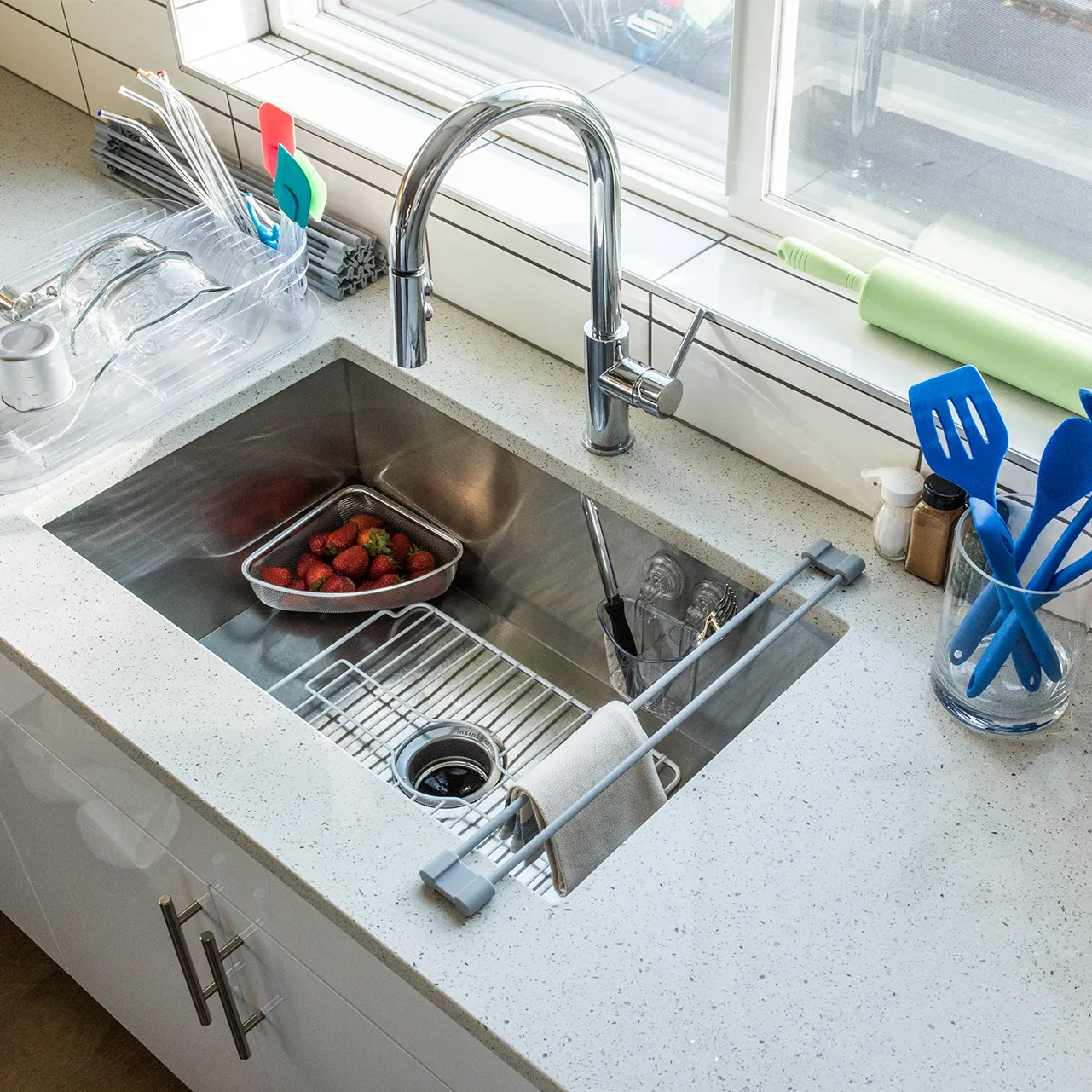 Suction-Cup Cutlery Holder